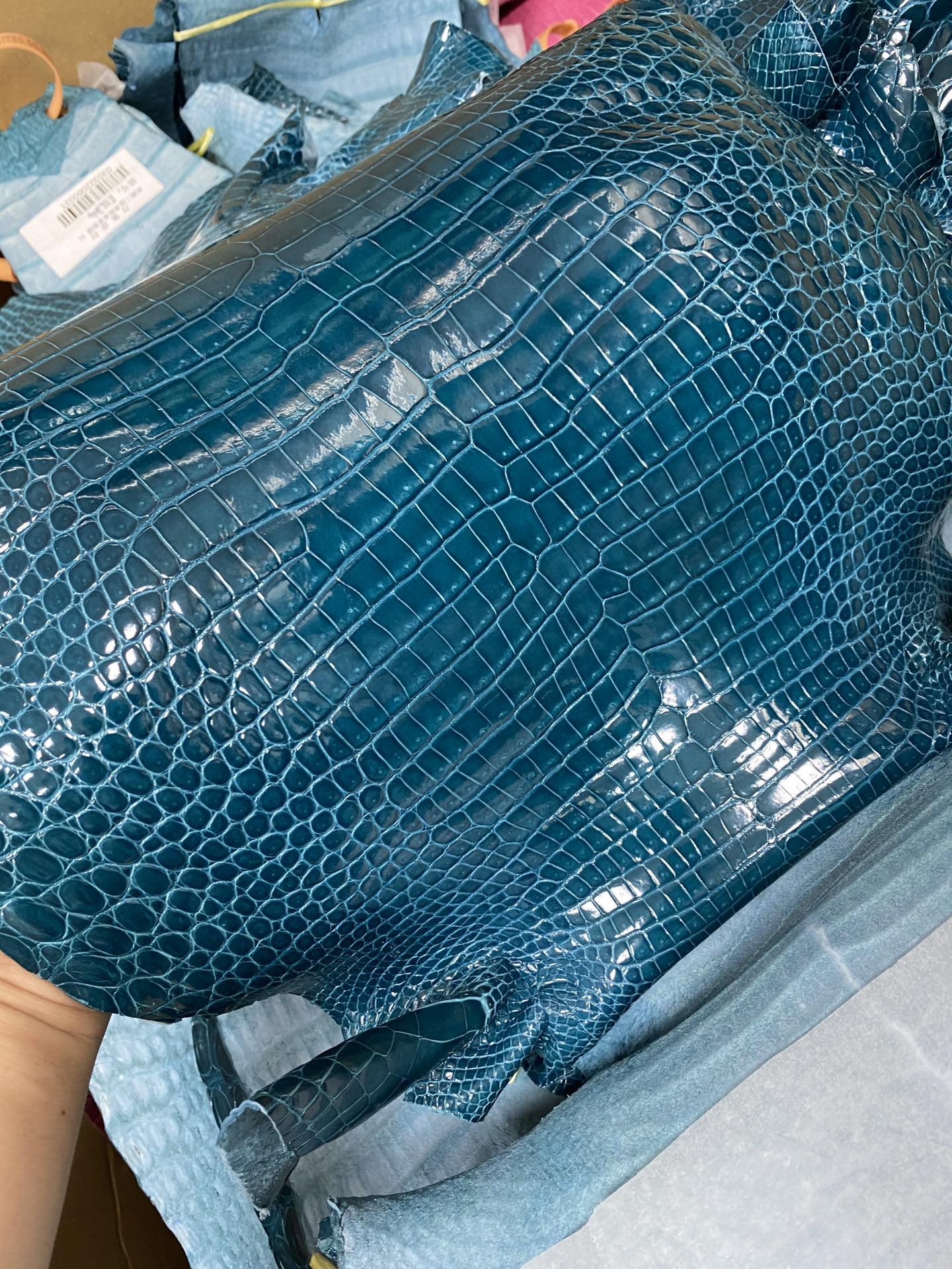Uncle Bench Hermes Leather new Porosus shiny W0 Vert Bosphore customized