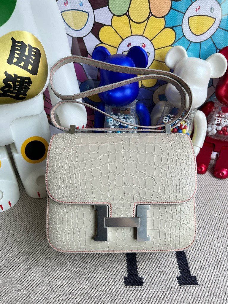 Uncle Bench Hermes Constance Alligatot matt ck80 Pearl grey & Red Silver Hardware 24cm Full Handmade