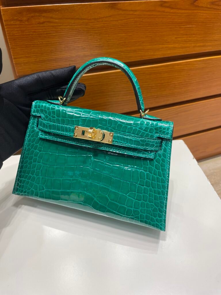 Uncle Bench Hermes Mini kelly ll Alligator shiny 6Q jade green Gold Hardware GHW 19cm Full Handmade