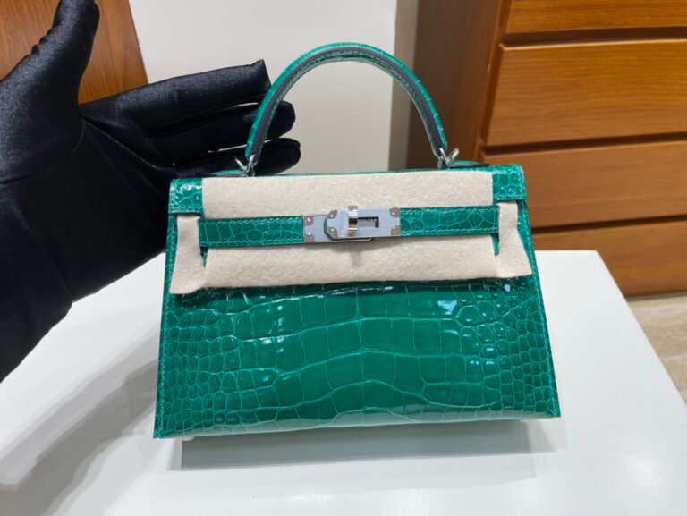 Uncle Bench Hermes Mini kelly Alligator shiny 6Q jade green Silver Hardware PHW 19cm Full Handmade