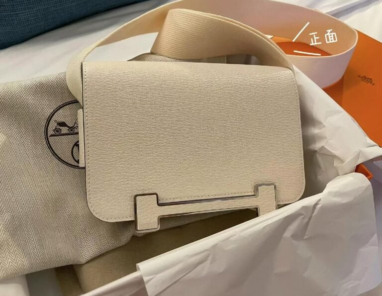 Uncle Bench Hermes New Gate square bag i2 Creamy white